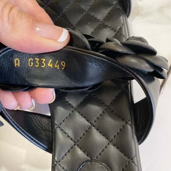 SOLD! Chanel brand new black camellia flat sandals - Picture 8 of 8